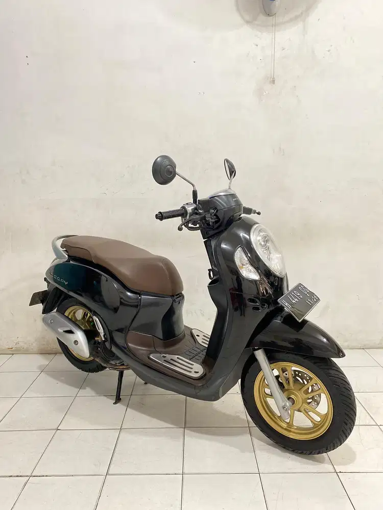 Scoopy 2021 prestige super istimewa
