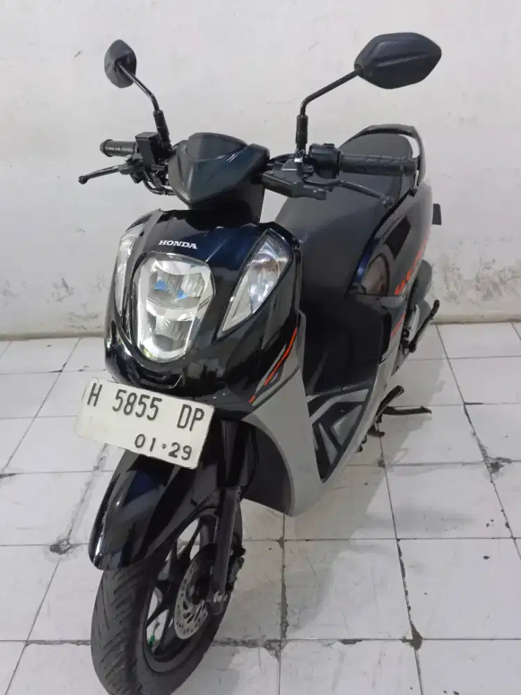 genio 2023 hitam bagus kondisi