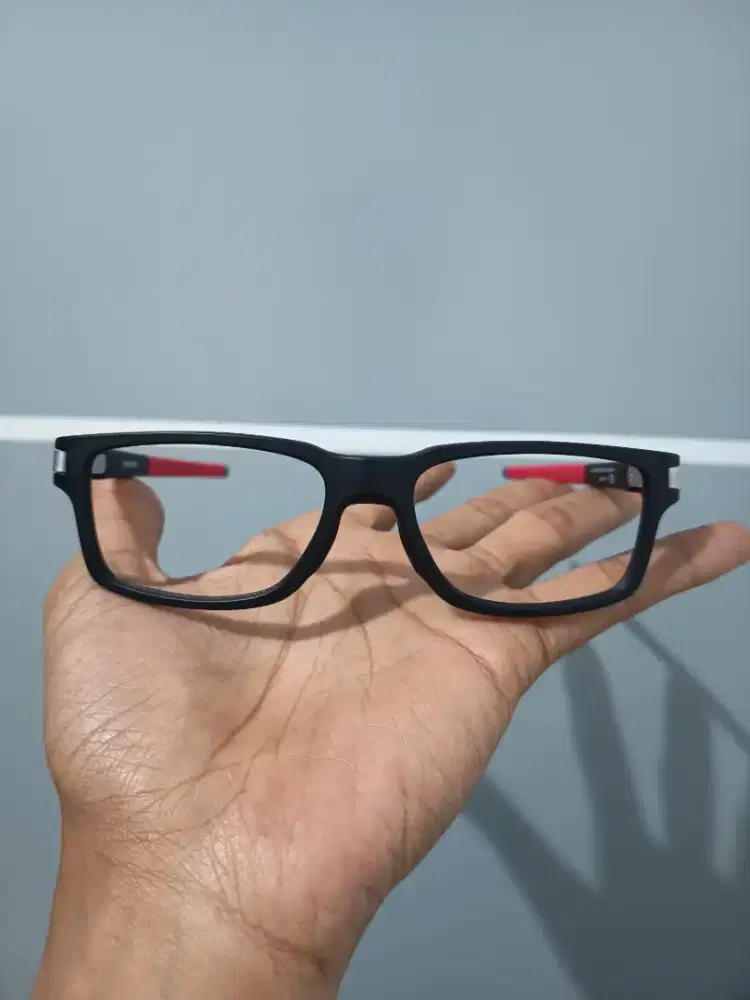 Kacamata original oakley rayban adidas nike puma moscot rudy project