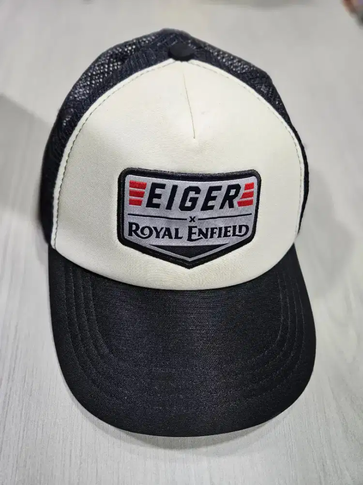 Topi Eiger x Royal Enfield