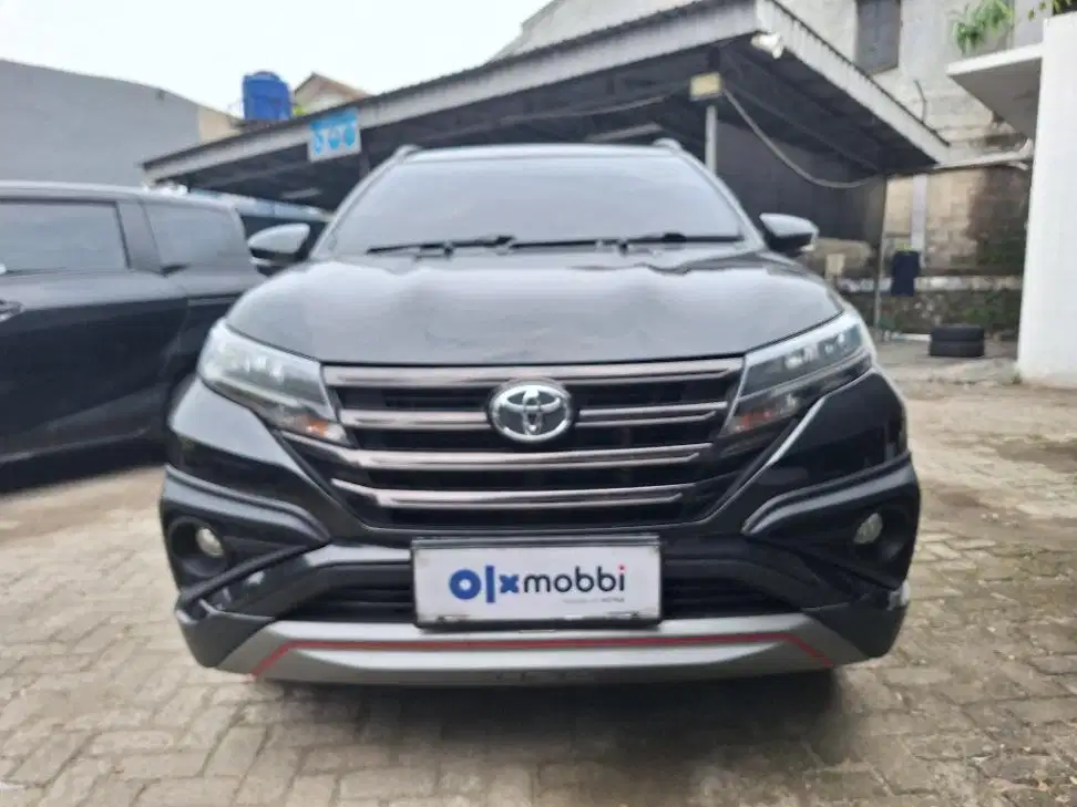 LOW DP Toyota Rush 1.5 TRD Sportivo Bensin-AT 2018 TYA
