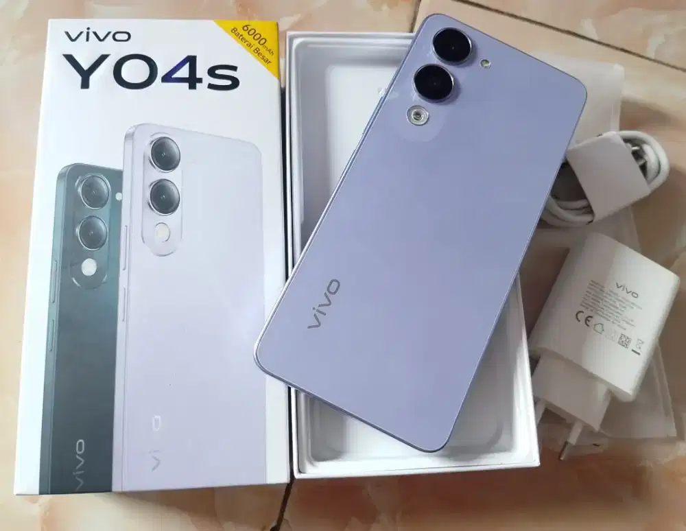 VIVO Y04s RAM 4+4/64