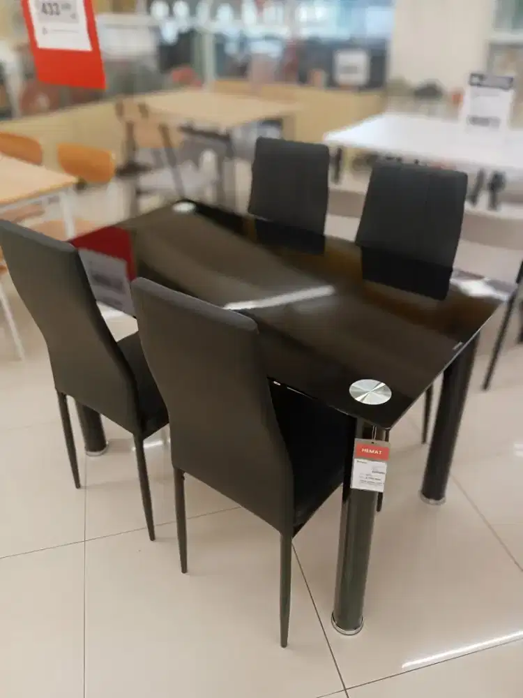 SET MEJA MAKAN MINIMALIS