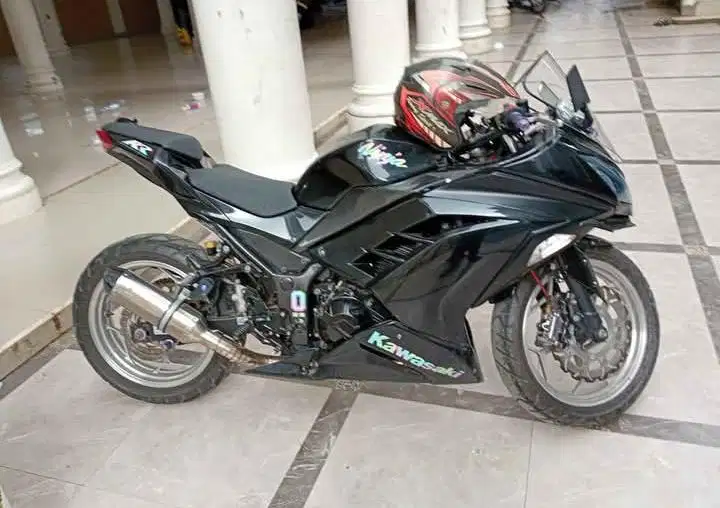 Ninja 250 FI th 2017