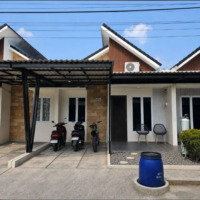 Dijual Rumah Full Furnished (di Perumahan Grand Mahkota 2)