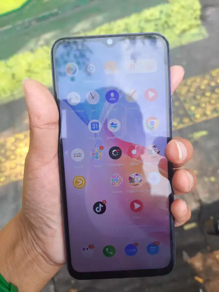 Vivo Y21. Ram 4/64. Nominus. Lecet pakean. Hp only.