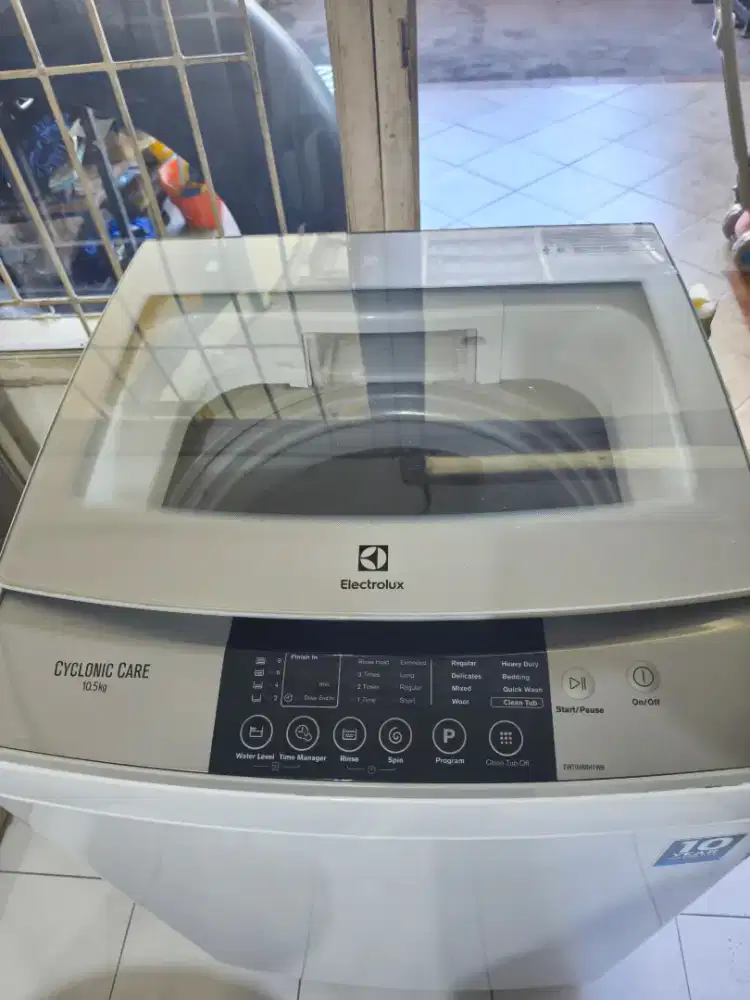 MESIN CUCI ELECTROLUX 10.5KG