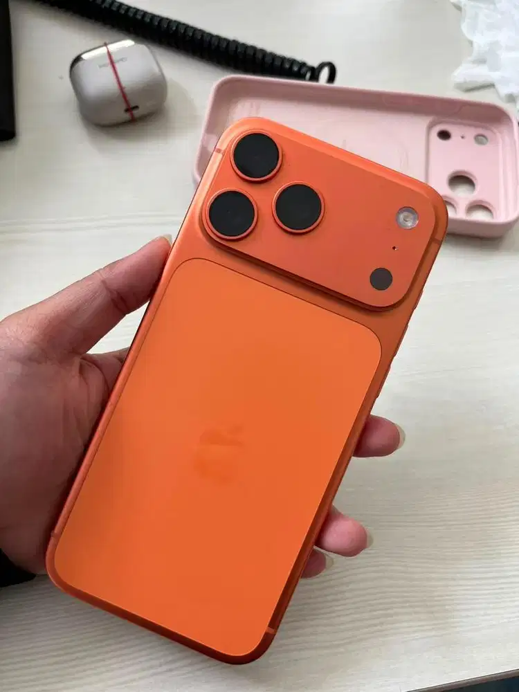 Iphone 17 pro max 256gb orange second