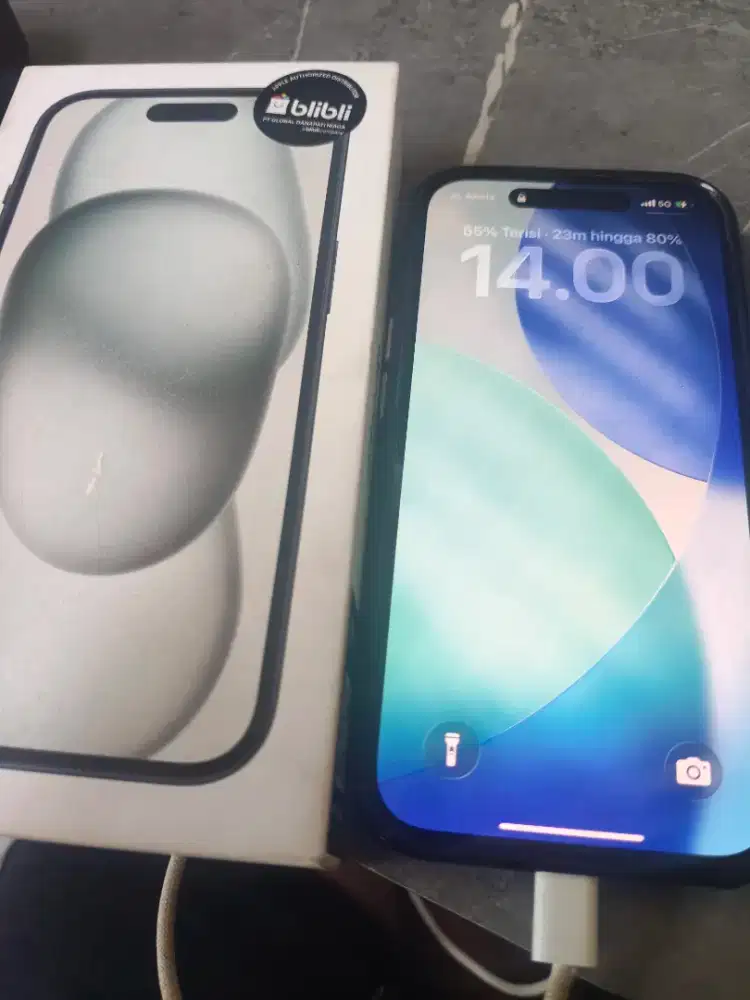 iPhone 15 . 128. iBox bibli