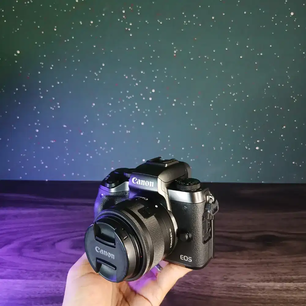 CANON EOS M5 KIT DARKGREY GOOD CONDITION