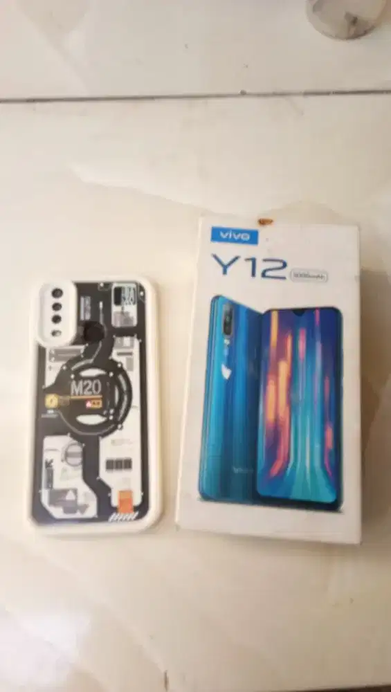 Handphone Vivo Y12 Ram 3gb internal 32GB