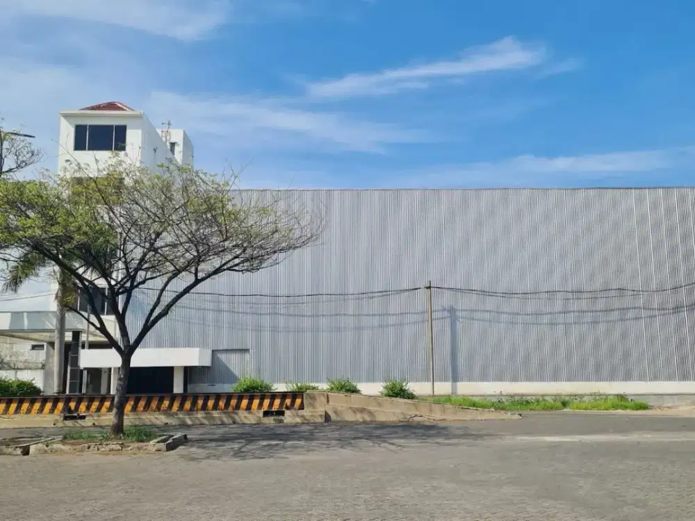 HOT LISTING CIAMSO! Disewakan Gudang Raya Margomulyo 0 jalan Raya