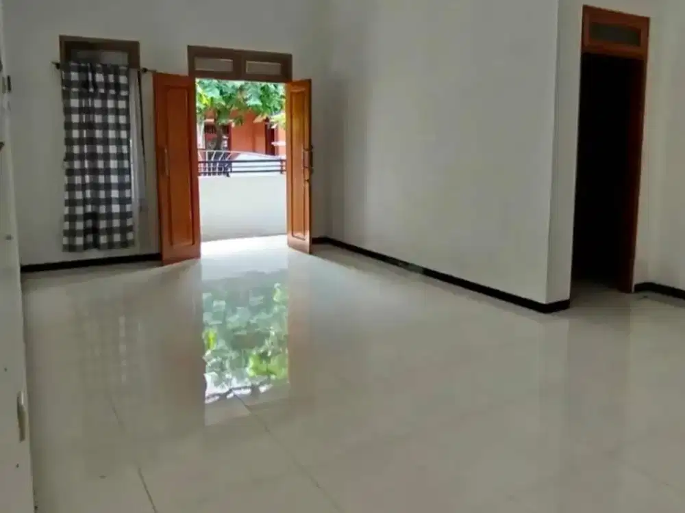 Rumah siap huni dan nyaman Perum Kekancan Mukti, Semarang Timur-11590