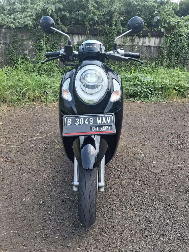 (A) Honda Scoopy Pristage Tahun 2022