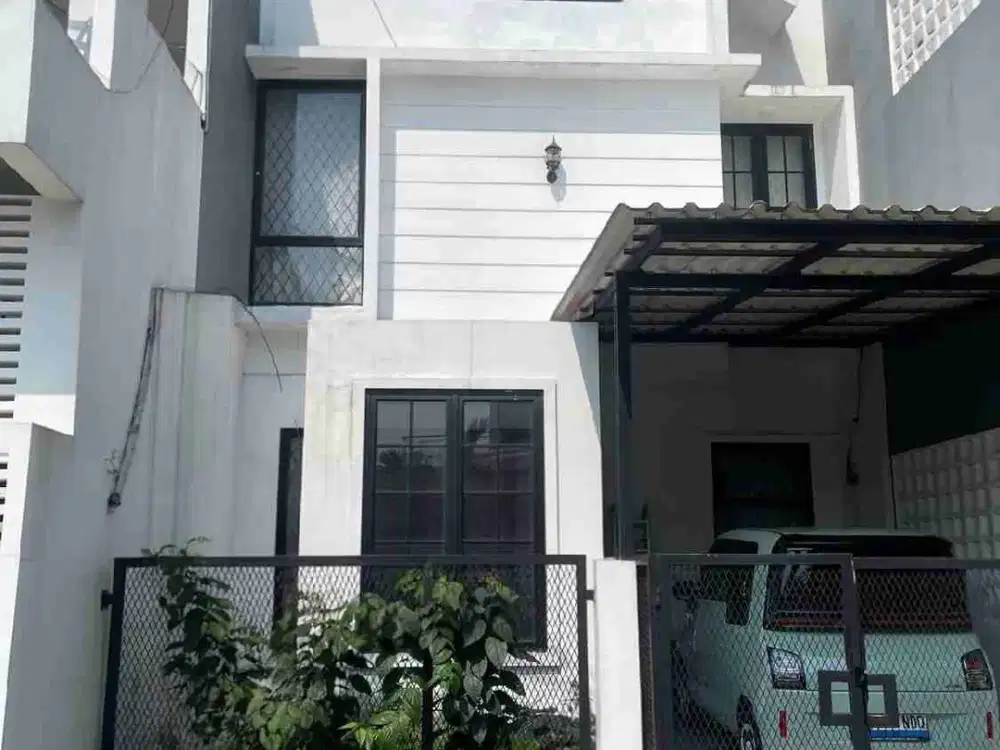 Dijual Rumah Scandinavian 2 Lantai Bagus Terawat Di BSD Nusa Loka, Kota Tangerang Selatan