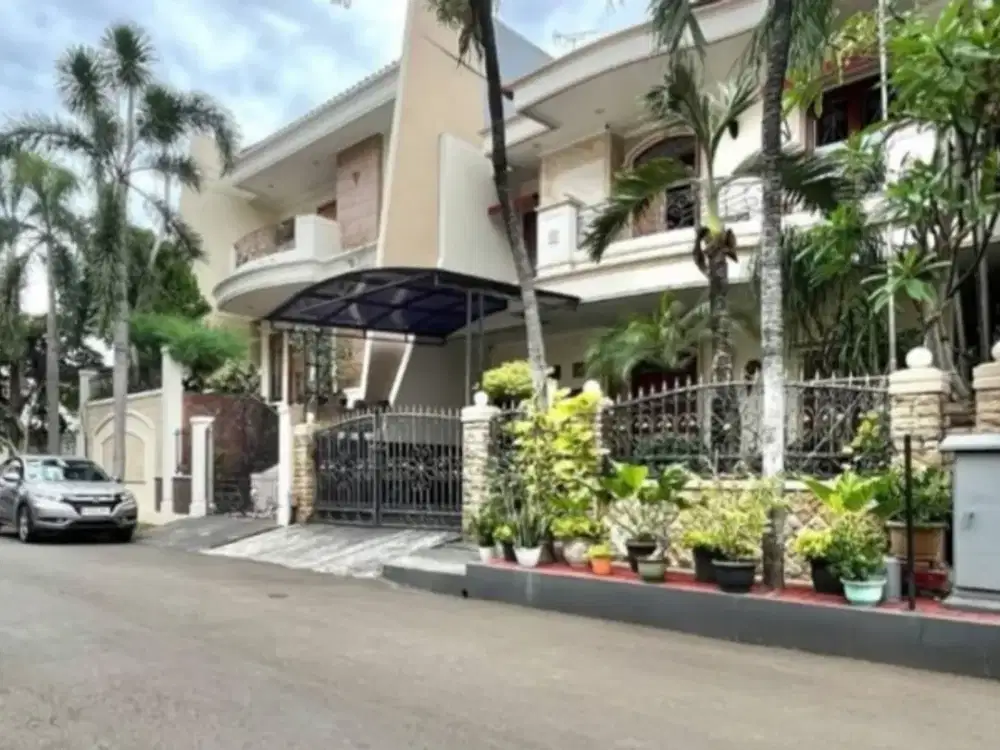 Rumah 2 Lantai Permata Buana