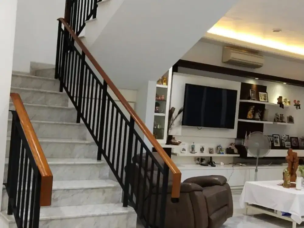Dijual / Sewa Rumah di Sutera Harmoni