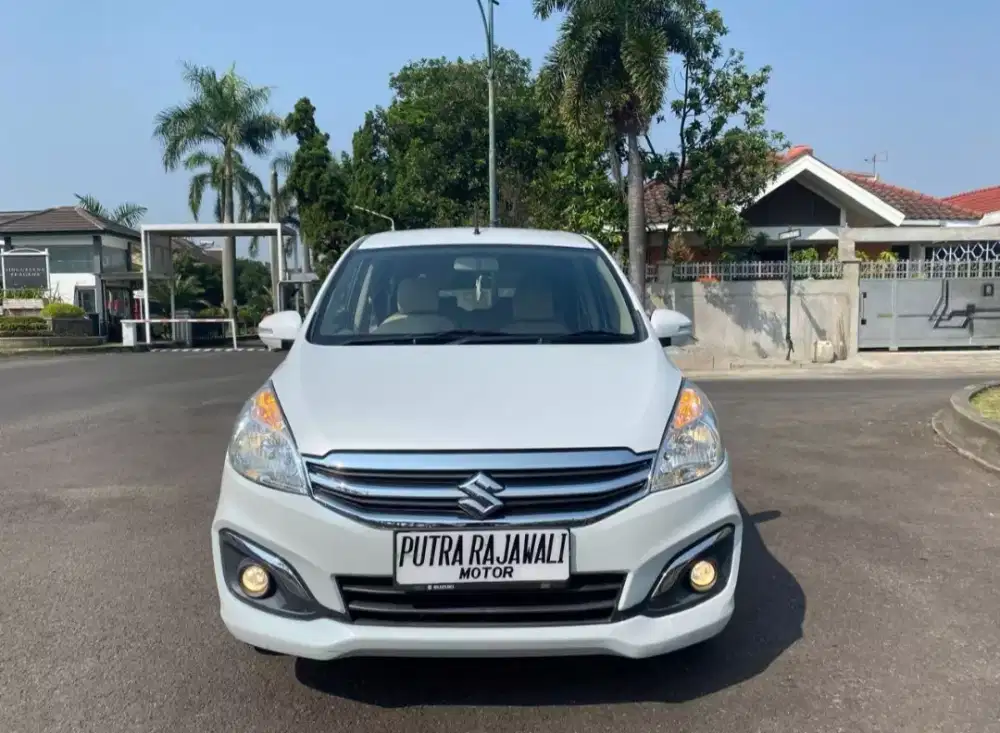 SUZUKI ERTIGA 1.4 GX AT 2017