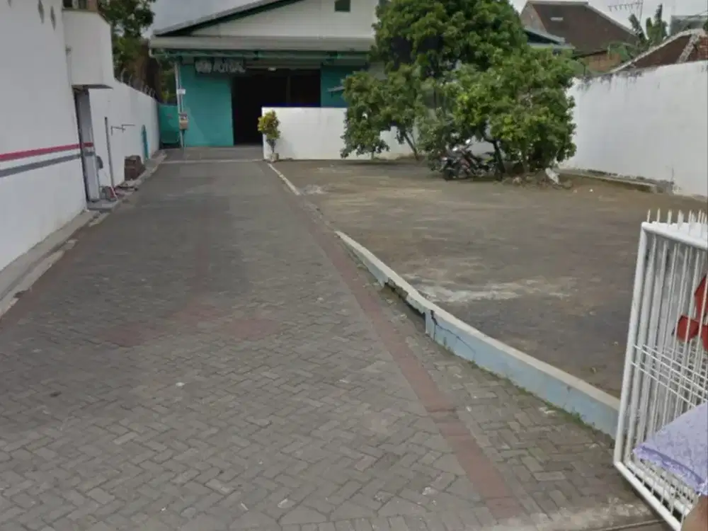 Gudang Komersial Strategis di Dinoyo, Cocok untuk Usaha. Dekat Universitas Gajayana, UNITRI, Jalan MT Haryono, Terminal Landungsari, UB, Pusat Kuliner
