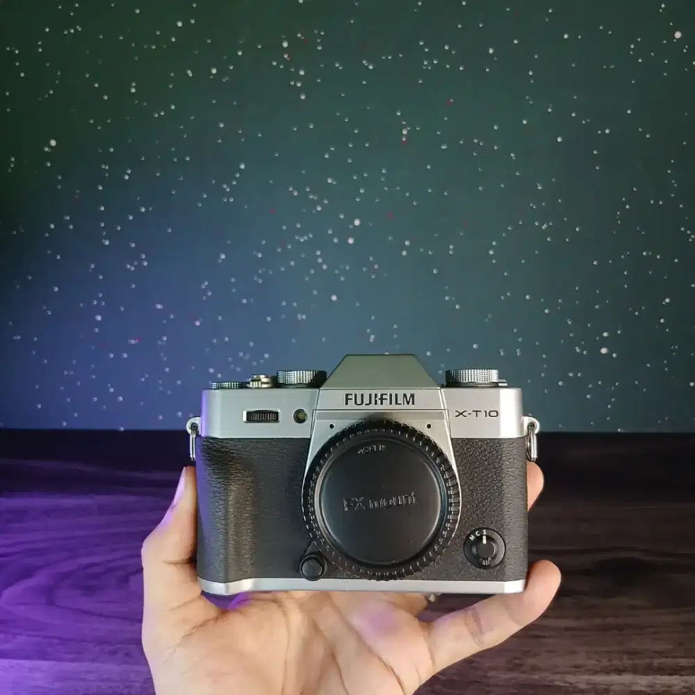 FUJIFILM X-T10 SILVER ARGENT FAVOURITE PEMULA