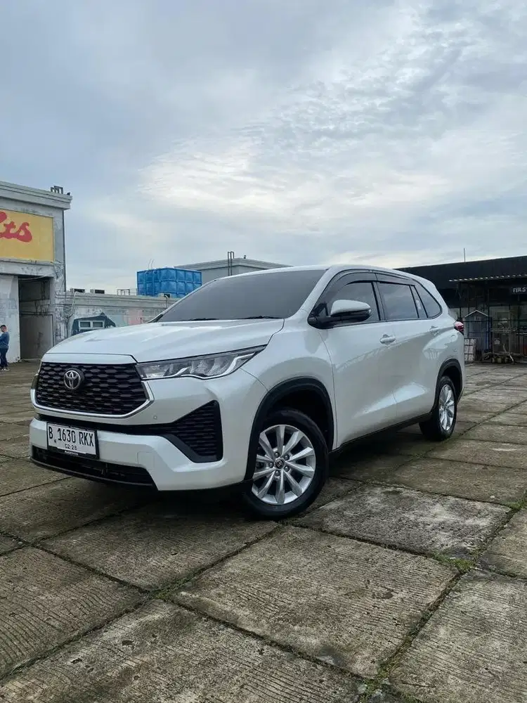 (Km 30ribu Record Full Ori) TOYOTA INNOVA ZENIX V 2.0 CVT 2022