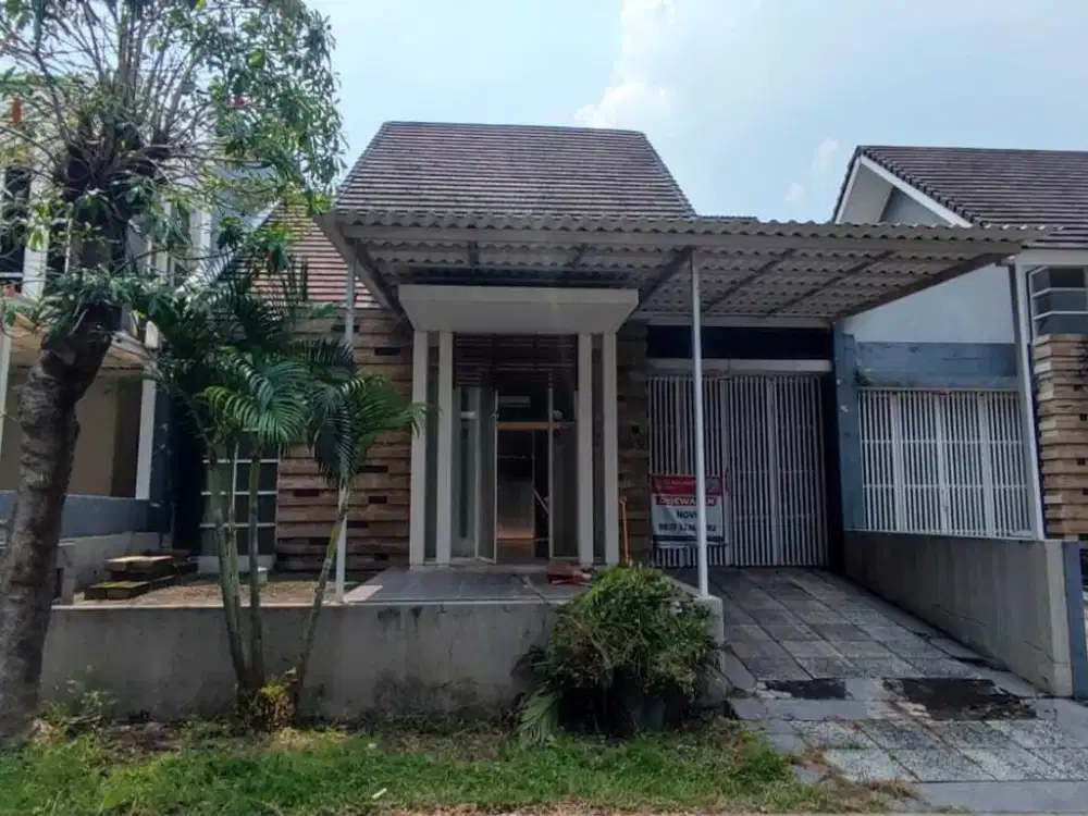 DISEWAKAN RUMAH CITRALAND GOLF AVENUE SIAP HUNI