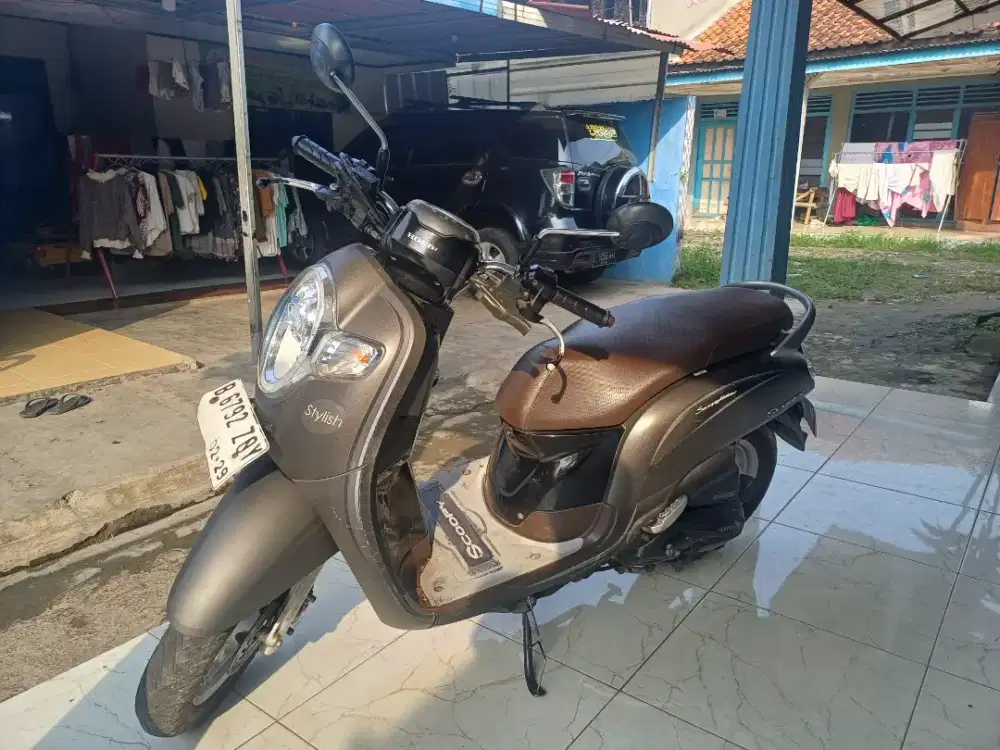 Dijual Scoopy 2019