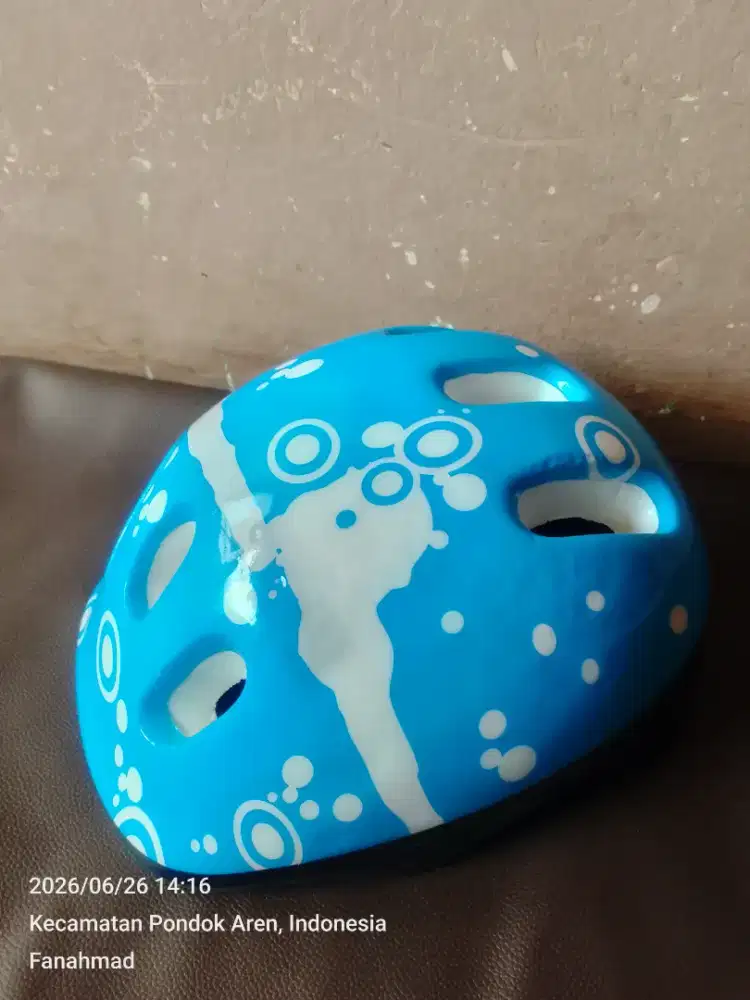 Helm sepeda anak/remaja