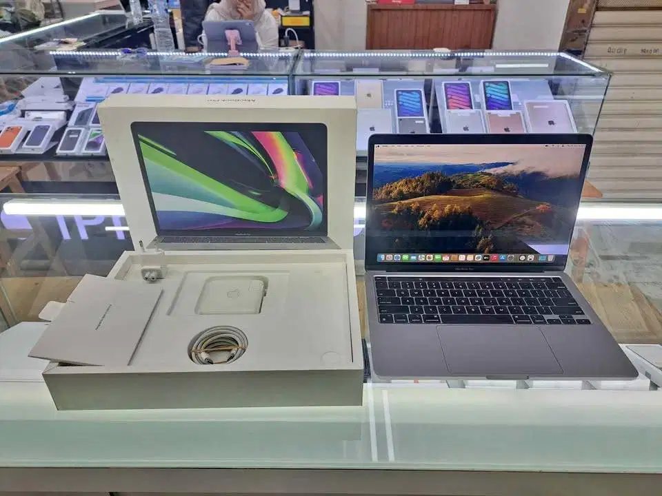 Second Macbook Pro M1 13 Inch 8/256GB SSD Space Gray Ex Inter Mulus F
