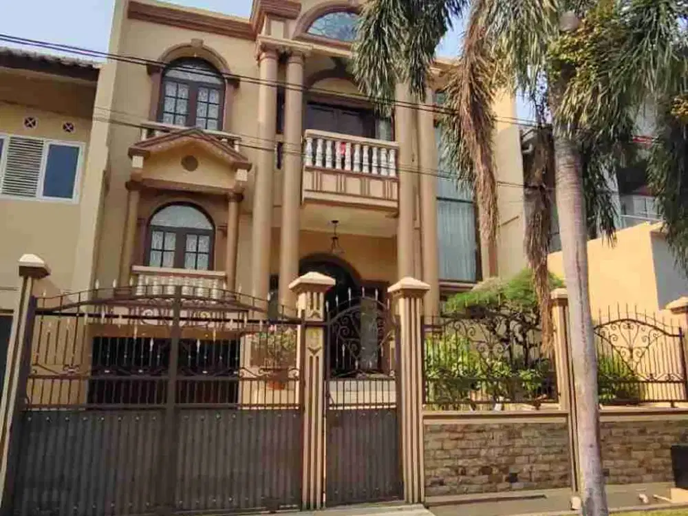 Dijual Rumah Fully Furnish di Perumahan Taman kota, Kel. Bekasi jaya kec. Bekasi timur