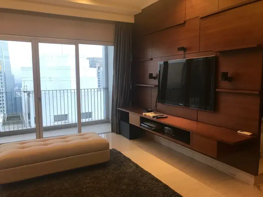 FOR RENT – The Capital Residence, Steps Away from the MRT Station