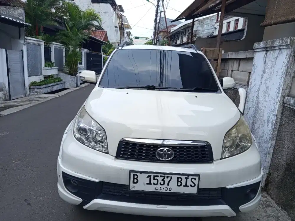 Km 80rb Rush s trd matic 2014 pribadi 2015