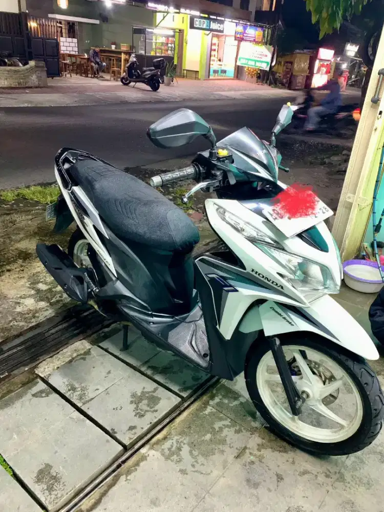 DIJUAL VARIO 125 KZR ISS 2013