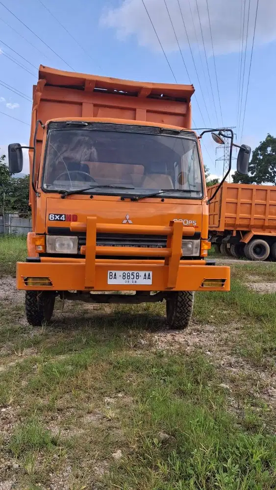 Mitsubishi Fuso Tronton 6x4 HD 2018 | Surat Lengkap | Siap Kerja | Pla