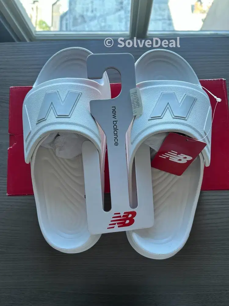 Sandal New Balance 202XA Mens White Sandal Pria Casual