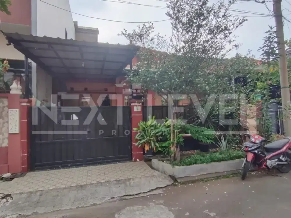 Dijual Murah Rumah di Bulevar Hijau Harapan Indah