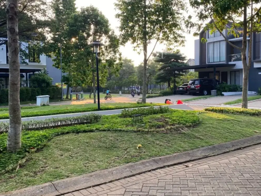 Dijual tanah hook di lokasi strategis di Kebayoran Harmony