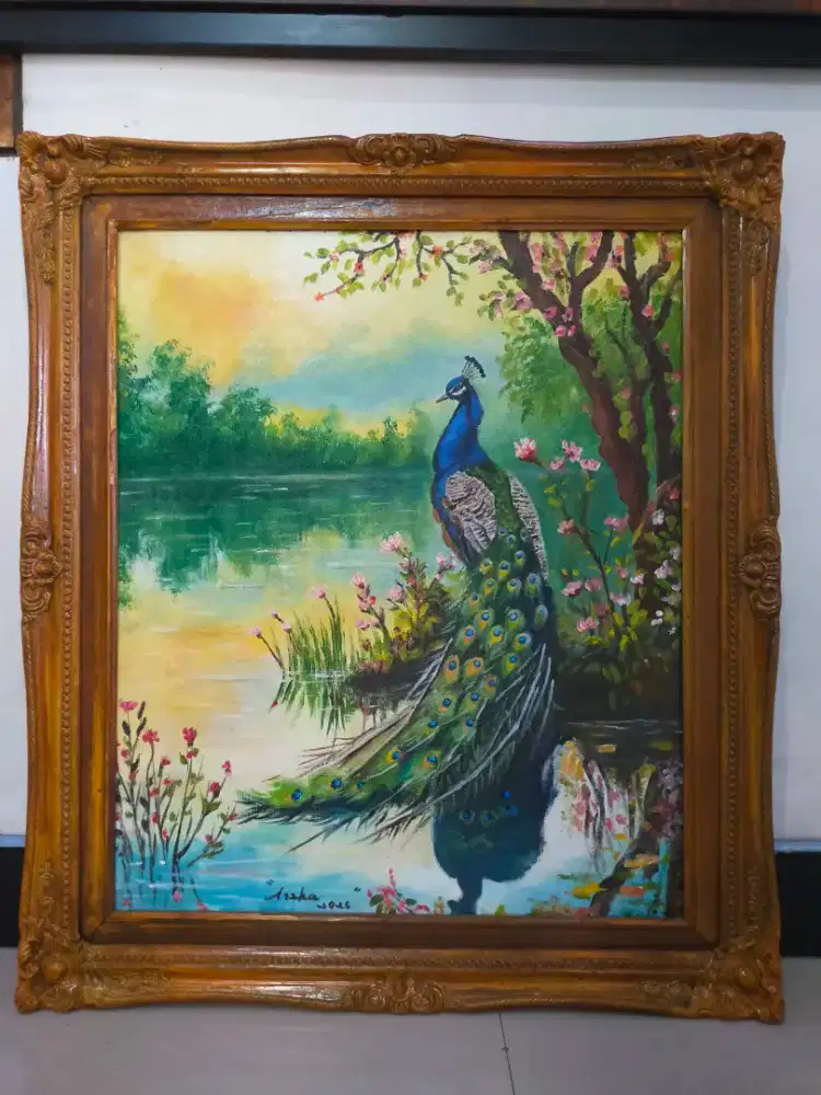 Lukisan kanvas burung merak berbingkai klasik