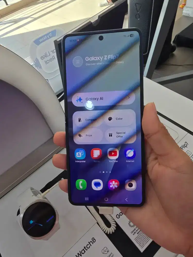 Kredit Samsung Galaxy Z flip7