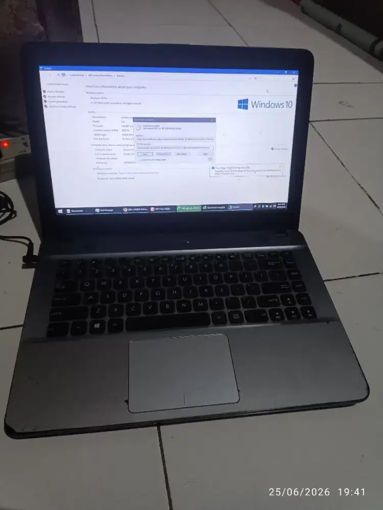Laptop Asus Core i3 gen 6