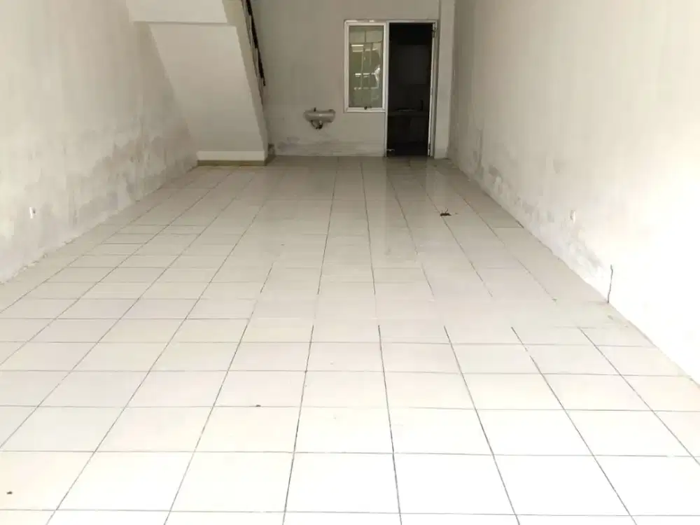 DISEWAKAN RUKO MENDRISIO GADING SERPONG