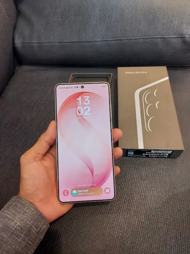 Samsung s26ultra 12/256 garansi resmi on feb 2027