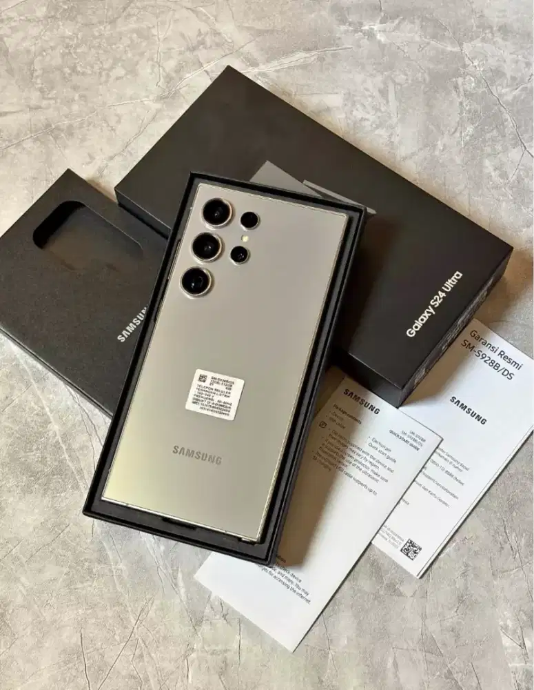 Samsung s24 ultra 5G 12/256 fulset SEIN