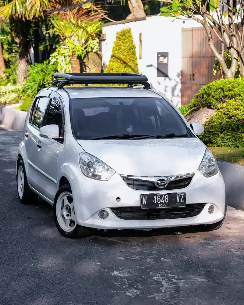 Daihatsu Sirion Deluxe Matic 2015/2014