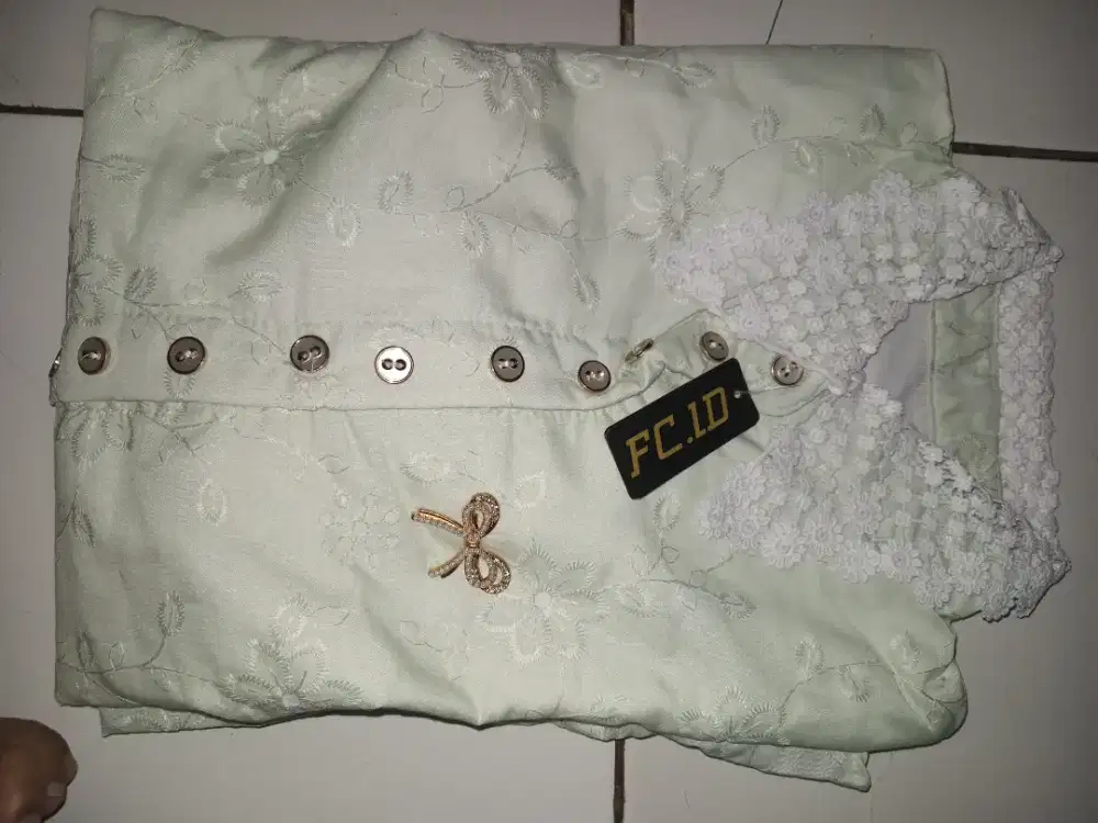 Atasan wanita kemeja bordir