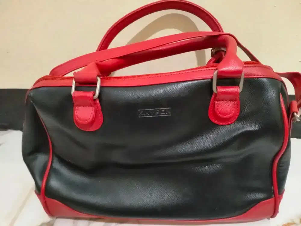 Tas preloved dipake 1-3 kali aja