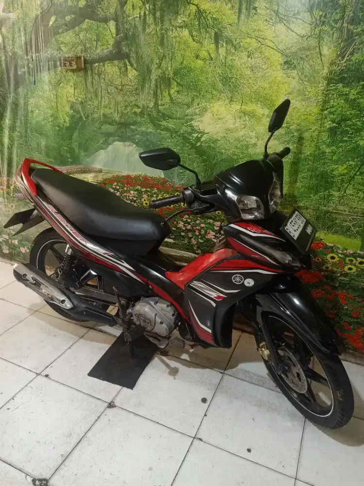 Jupiter Z1 th 2014 original siap pakai