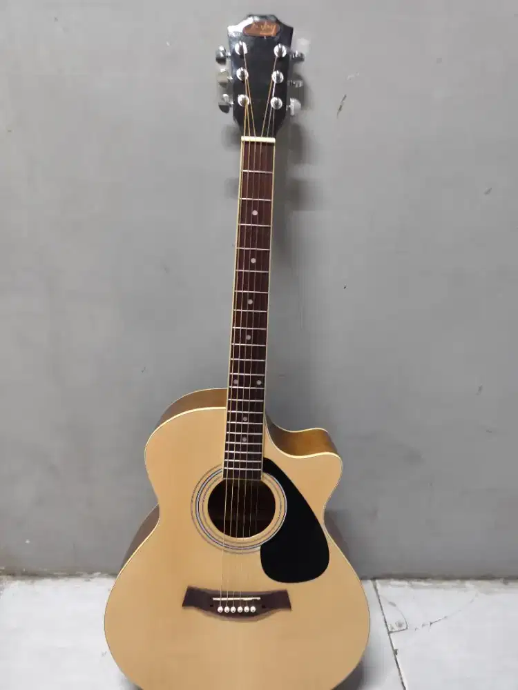 Gitar baru no minus