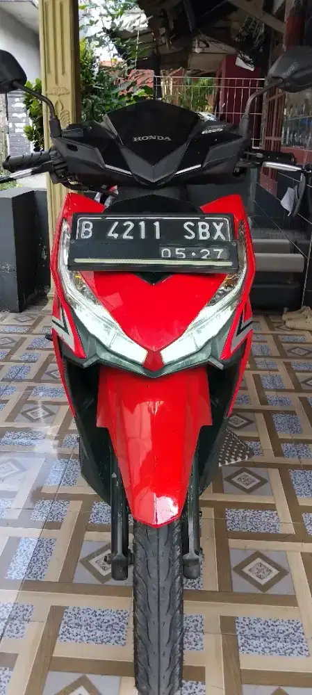 JUAL VARIO LED 125 2017 B DKI KOMPLIT MESIN STD BODY ORIAN