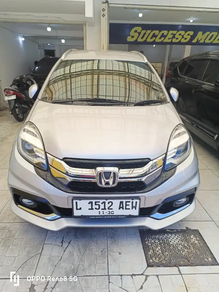 Honda Mobilio RS manual 2015